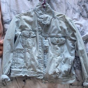 american eagle light washed jean jacket